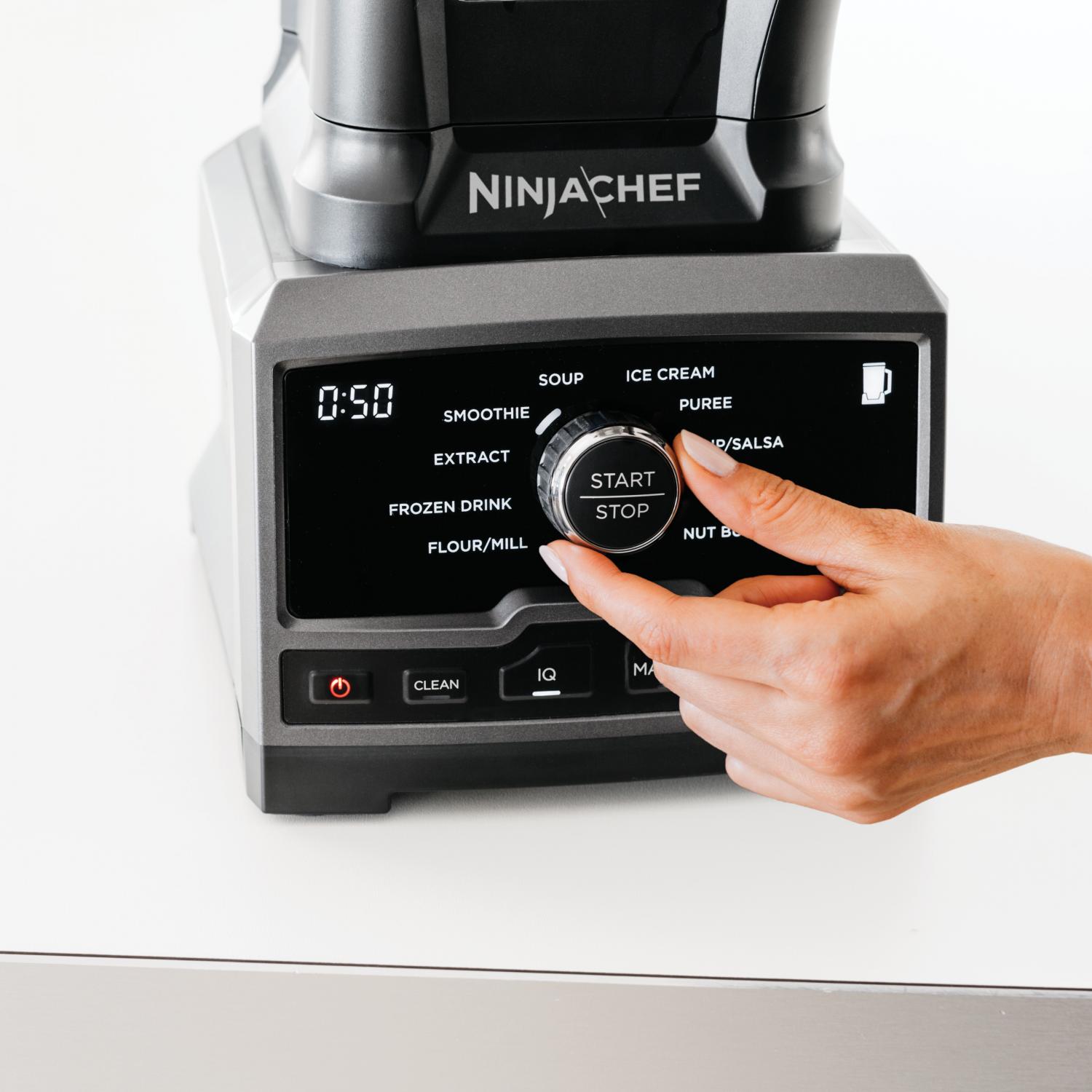 Ninja CT805 Chef Countertop Blender with 1500-Watt Auto-iQ Base, 10 Pre-Sets, 10 Speeds, Dishwasher Safe 72-Ounce Pitcher (Renewed)